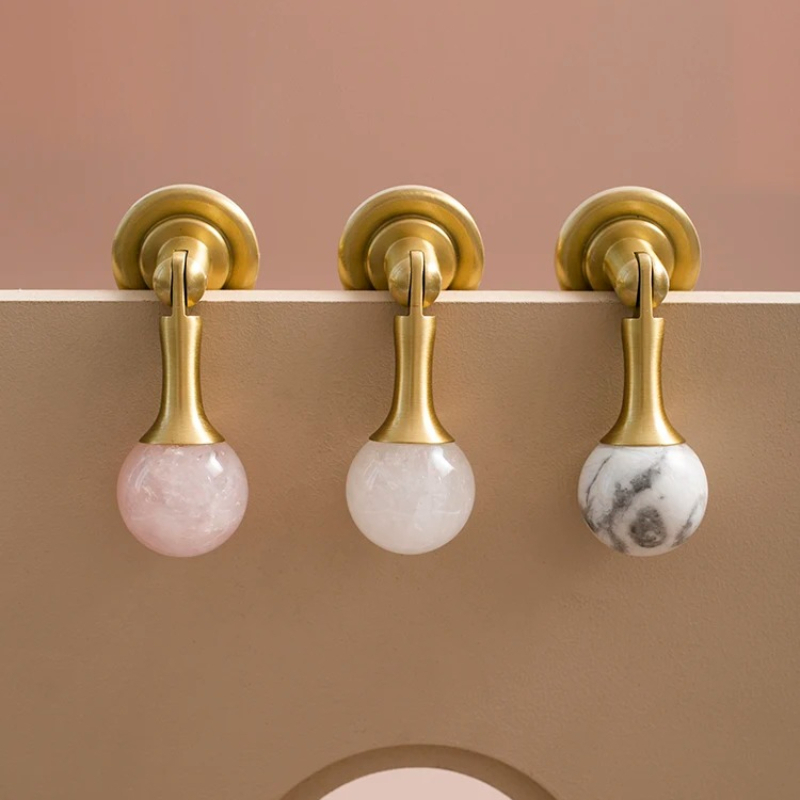 Beyaz Kristal Top + Pirinç Mob - Furniture Hardware Drop Pulls incelemesi ve fiyatı